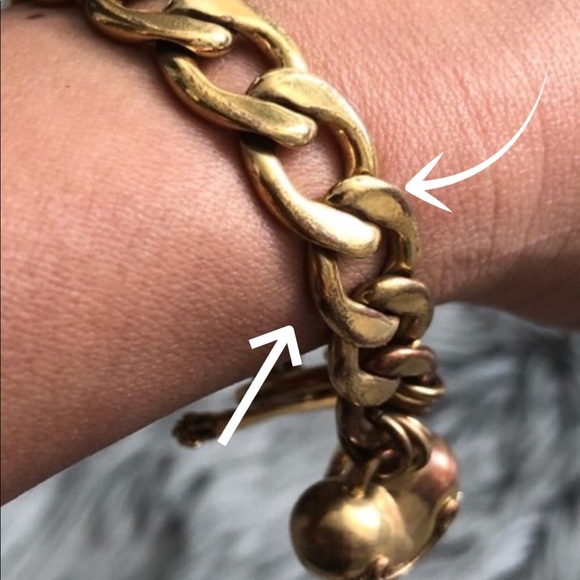 FREE WITH PURCHASE***Juicy Charm Bracelet - Picture 6 of 8